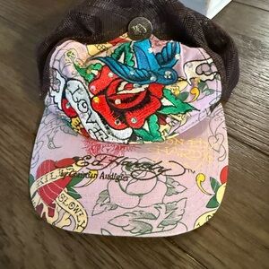VTG Ed Hardy Christian Audigier
Rhinestone Trucker Hat Love Kills...